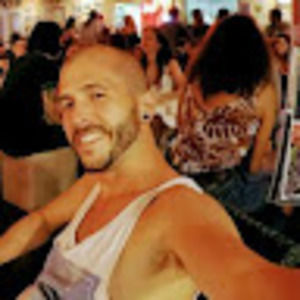 Meet your Posher, Alex